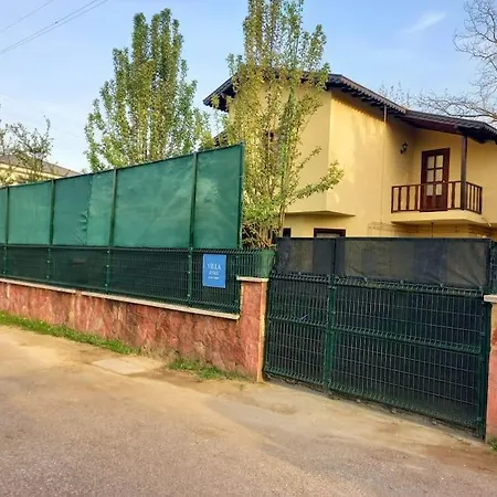 Ayan, Korunakli Ozel Havuz Ve Mustakil Bahceli Merkezi * Sapanca